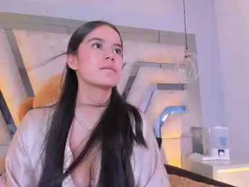 Chaturbate Free Porn Cam of auroraflowers