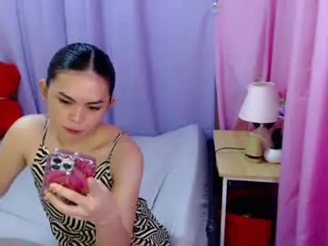 Chaturbate Live Sex of yourlovelytranspinay