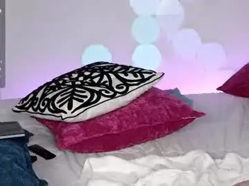 Chaturbate Watch Live Sex Cams of katie_kross_