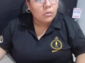 Chaturbate Sex Cam of angy_ro12