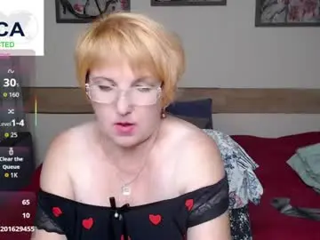 Chaturbate Free Porn Cam of mature_blonde7