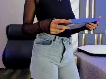 Chaturbate Best live sex cam show of chloeharper_