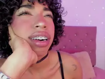 Chaturbate Free Live Porn of dulce_brown01