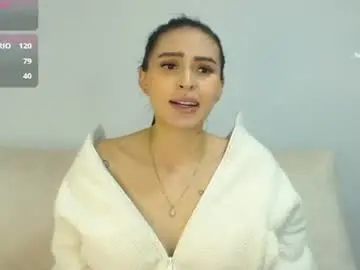 Chaturbate Free Live Porn of petite_linda