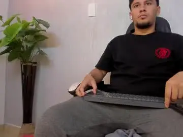 Chaturbate Private Sex Chat of valetino_stonee