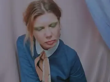Chaturbate Sex Cam of viviendarkbloom
