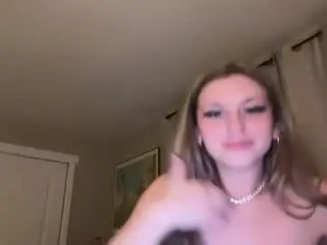 Chaturbate Best live sex cam show of brieaviolet