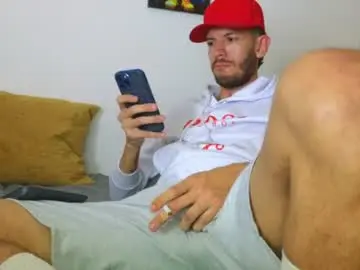 Chaturbate Free Porn Cam of max_tayloor