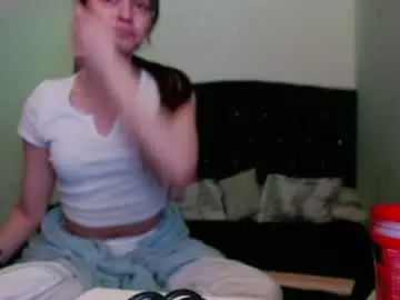 Chaturbate Free Live Porn of holy_julii