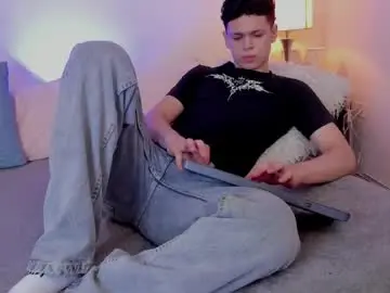 Chaturbate Watch Live Sex Cams of mykelcano