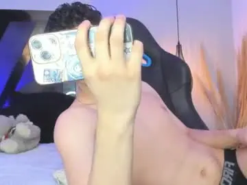 Chaturbate Free Porn Cam of mykelcano