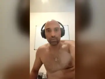 Chaturbate Best live sex cam show of antonio3182b
