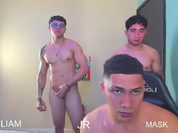 Chaturbate Free Porn Cam of liiam_jesus