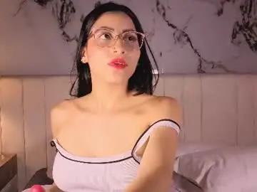 Chaturbate Nude Webcam of luna_star__18
