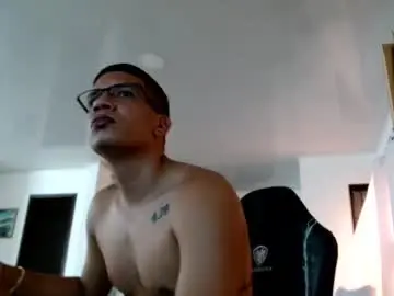 Chaturbate Watch Live Sex Cams of damyan_2003