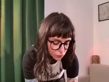 Chaturbate Nude Webcam of hugme_