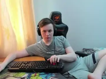 Chaturbate Live Sex Cam of iliaskrislove