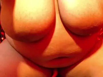 Chaturbate Live Sex of tisha_brown1