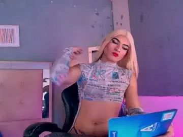 Chaturbate Free Porn Cam of emily_castillo1_