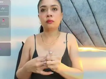 Chaturbate Best live sex cam show of lily_meghan