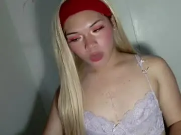 Chaturbate Live Sex Cam of yummy_xandra