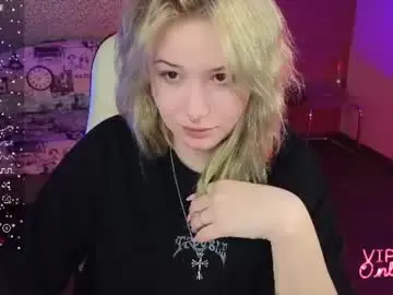 Chaturbate Adult Video Chat of eridabytrend