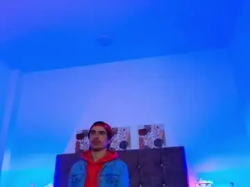 Chaturbate Live Sex of ethan_briggs