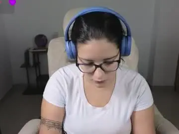 Chaturbate Best live sex cam show of moonwoman_
