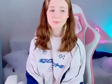 Chaturbate Nude Webcam of poompoompeach_