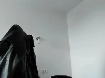 Chaturbate Live Sex of alphagodleatherking92
