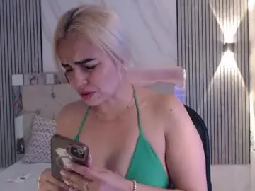 Chaturbate Adult Webcam of julieta__fox_