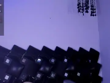 Chaturbate Watch Live Sex Cams of isis_jhempss