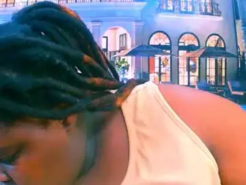 Chaturbate Live Porn of ebonyhotbuns4u2luv