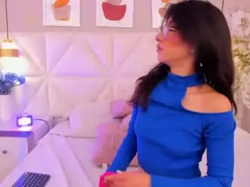 Chaturbate Live Sex Cam of zoey_kiss_