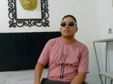 Chaturbate Private Sex Chat of james_02__