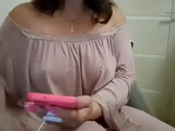 Chaturbate Adult Video Chat of roxolanaa_sexy