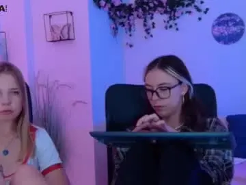 Chaturbate Live Porn of caroline_rosee_