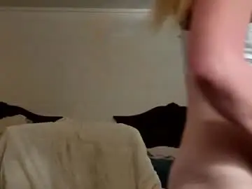 Chaturbate Watch Live Sex Cams of goldendoll1704