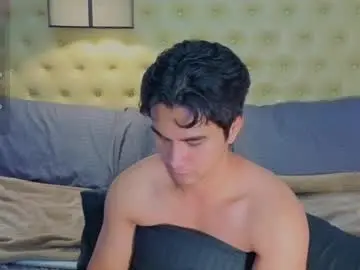 Chaturbate Live Sex of reidalert69