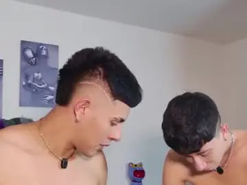 Chaturbate Free Porn Cam of steveen_1604