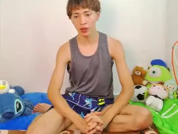 Chaturbate Live Sex Cam of ely_king