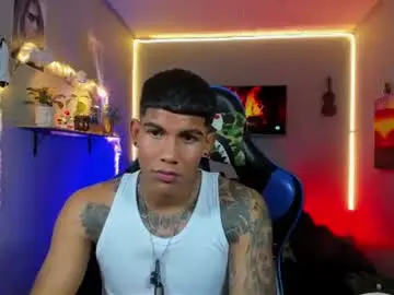 Chaturbate Free Live Porn of damian_latinxxx