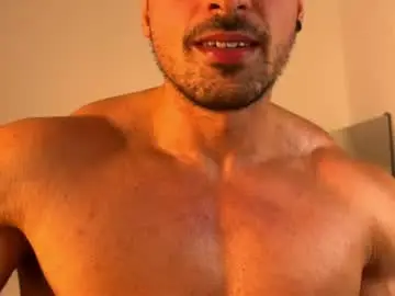 Chaturbate Sex Cam of lucasfit24