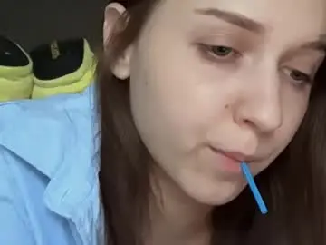 Chaturbate Free Live Porn of monnymoonn