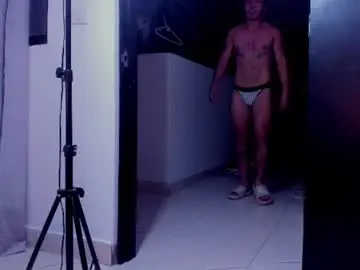 Chaturbate Live Sex of bastian_franco01