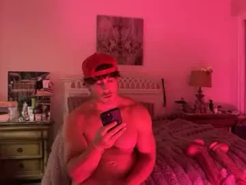 Chaturbate Live Sex Cam of hungkingg22