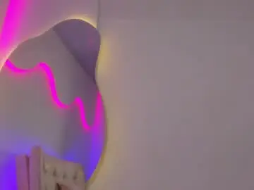 Chaturbate Watch Live Sex Cams of emmilybratz