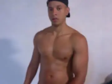 Chaturbate Best live sex cam show of marco_striker
