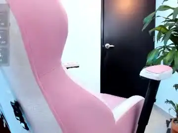 Chaturbate Nude Webcam of amber_sexy14