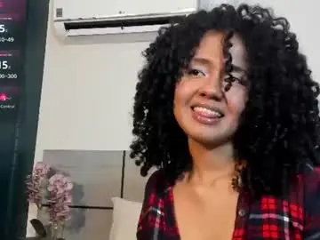 Chaturbate Live Sex Cam of kiraspell